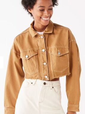 UO BDG Oversized Cropped Denim Trucker Jacket